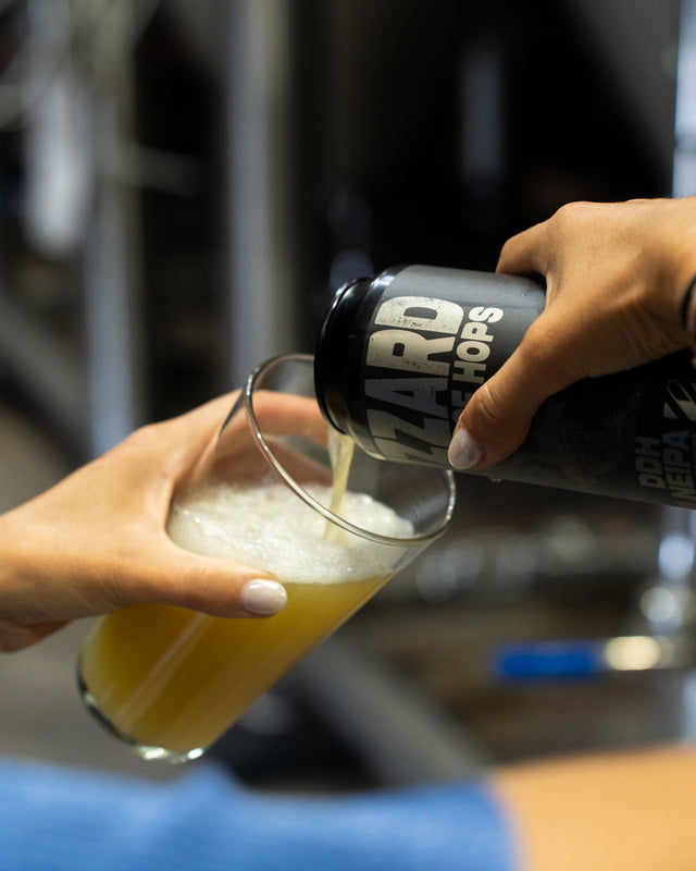 BLIZZARD OF HOPS (DDH NEIPA) - Galaxy • Vic Secret - 6%